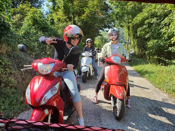 balade à scooter en drôme provençale